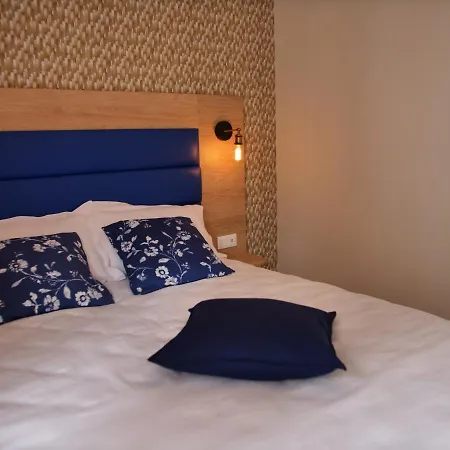 Room In Apartment - Blue Reves Apartment * Mers-les-Bains